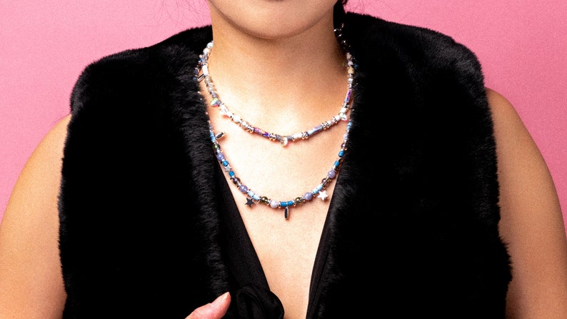 Read more about the article How To Wear A Statement Necklace