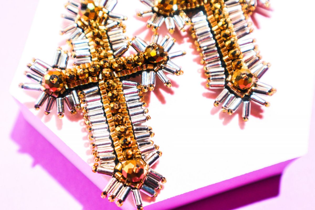 Holiday Gift Ideas: Statement Jewelry for All the Ladies in Your Life
